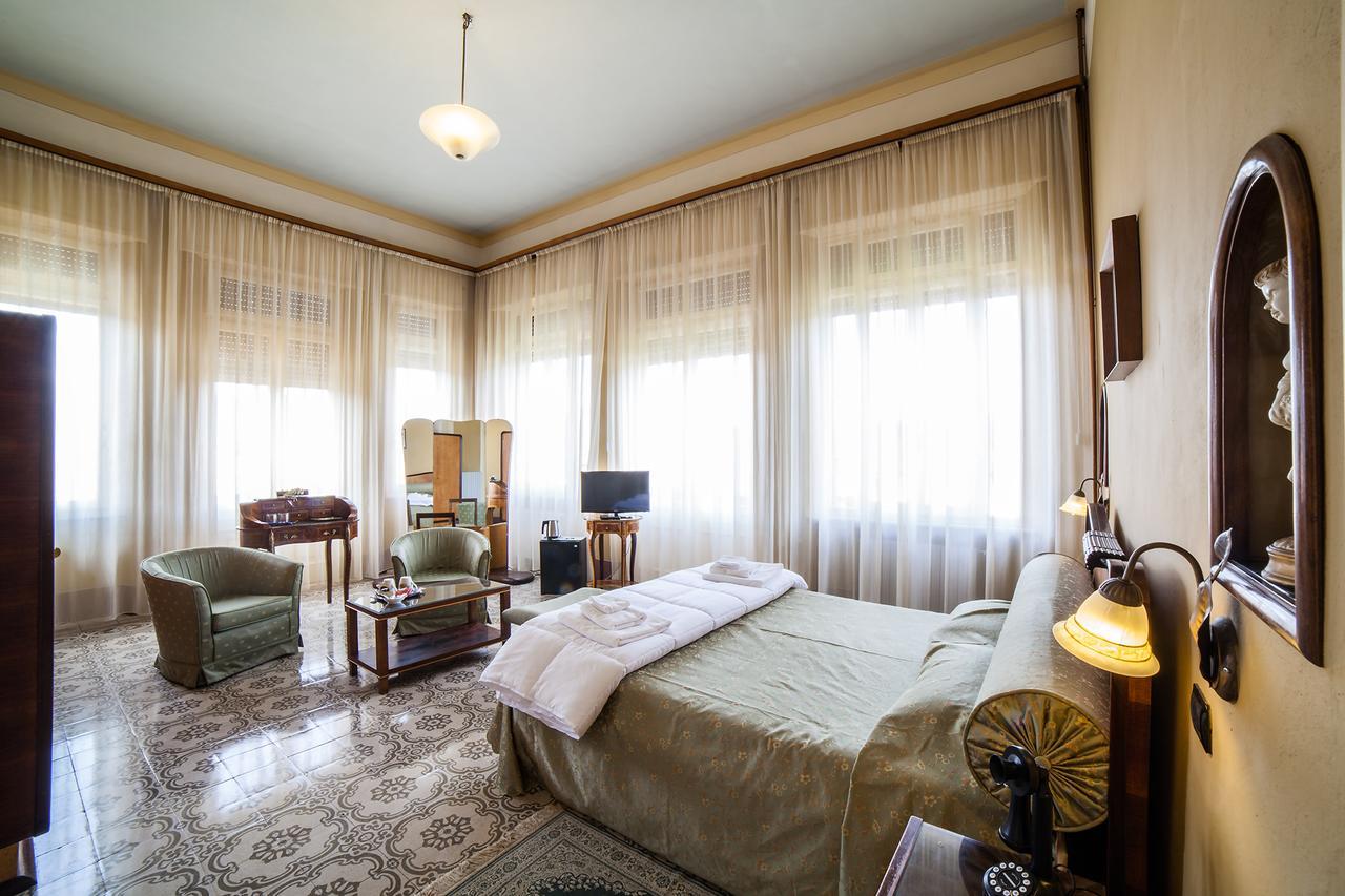 Villa Moorings Барга Экстерьер фото